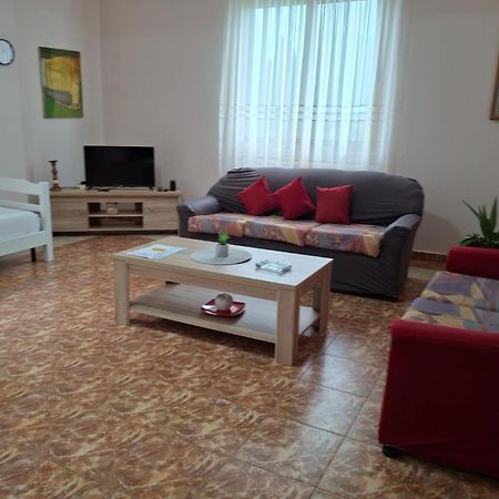 Jozi Kaiser Apartment 1 Durres Exterior photo