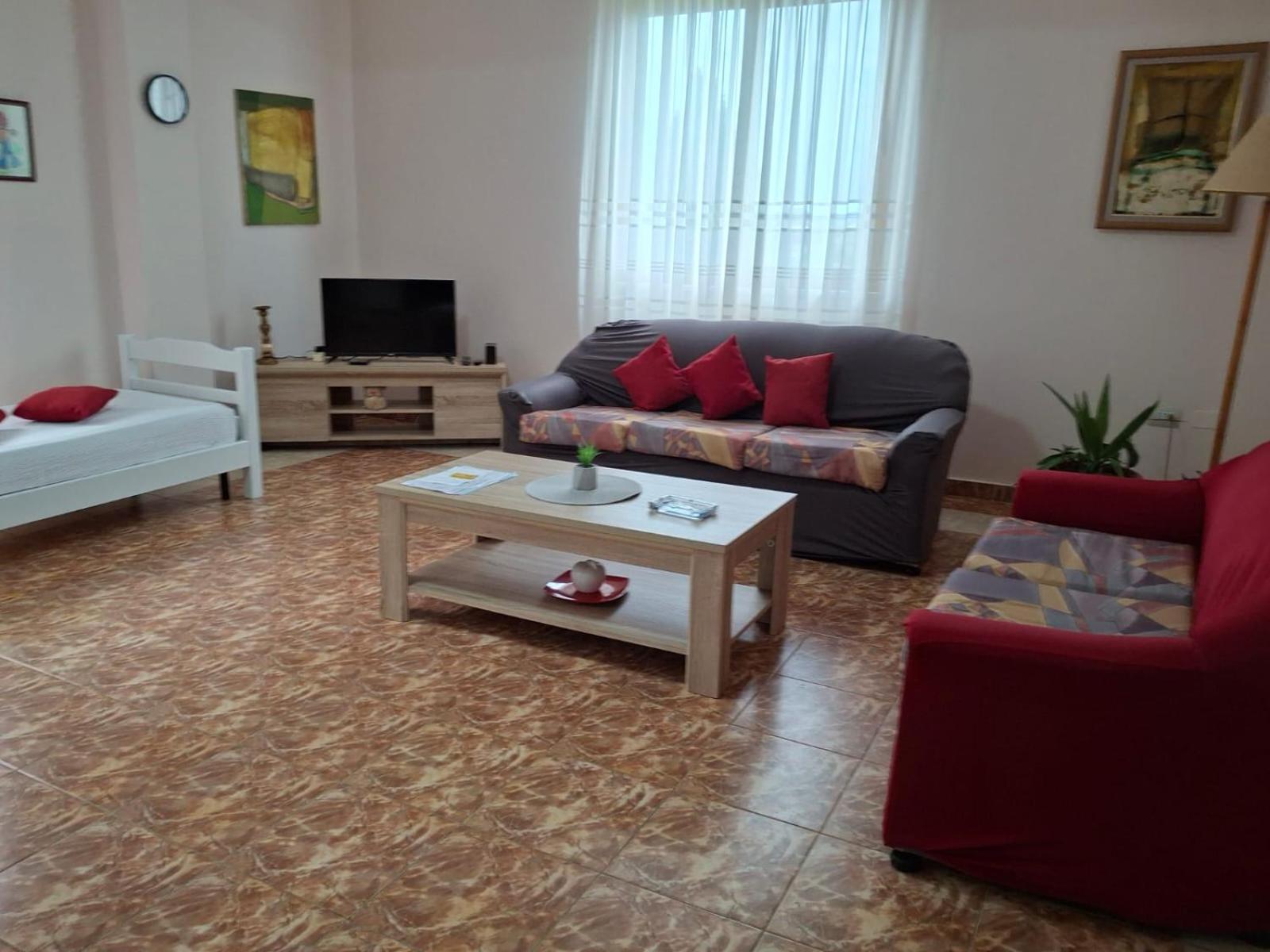 Jozi Kaiser Apartment 1 Durres Exterior photo